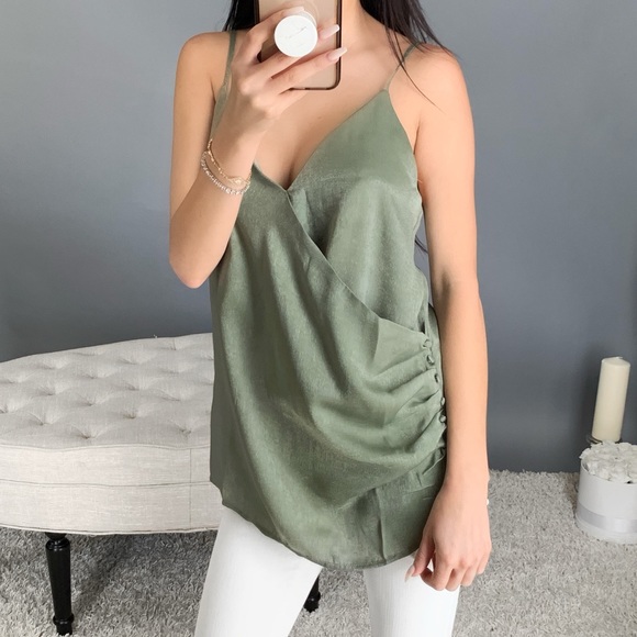 mysisterskloset Tops - GLITZ in Olive